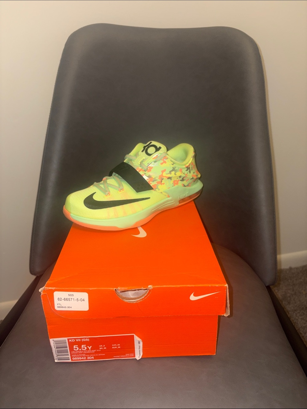 Nike Kids Neon Green/Black Camo Accent Basketball Shoe